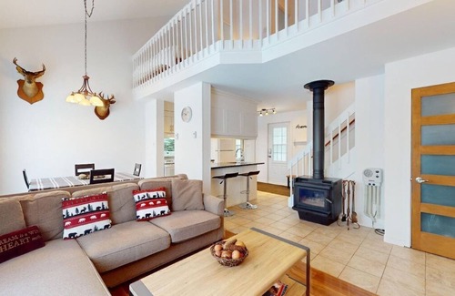 Beaupre Apartment | P-353: 2-bedroom mezzanine condo