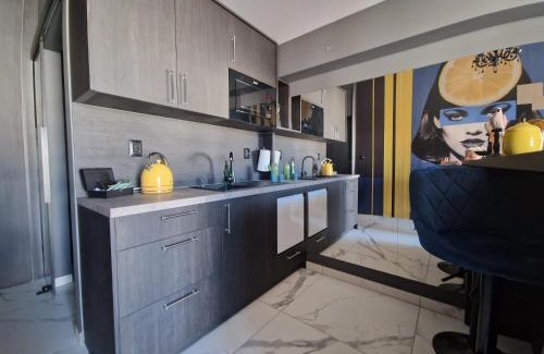 Pisz Apartment | P6 Apartament Mini Light Black