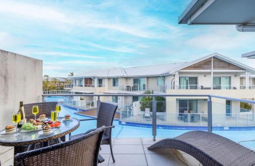 Salamander Bay Apartment | Pacific Blue 244, 255 Sandy Point Rd - pool, aircon, linen and resort features