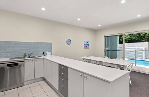 Salamander Bay Apartment | Pacific Blue, 520/265 Sandy Point Rd - private pool, air conditioning and Wi-Fi