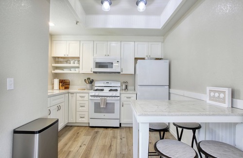 Oceano Condo | Pacific Coast Hideaway in Pacific Plaza #410 - Oceano, Pismo Beach & Avila