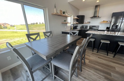 Arlington House | Paddlebord,Lilypad,FamFriendly:LakesideLux