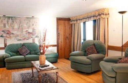 Woodbridge Apartment | Paddock Barn ~ Short & Long term stay, pets welcome ~ Woodbridge, Framlingham ar