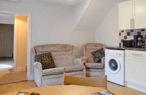North Buckland House | Paddock Cottage - Ukc3783