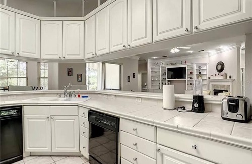 Summerfield House | Padua Stables house for family, 4BR/3BR Sleep 15