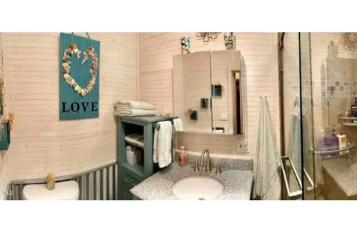 Mullan House | Page Cottage, Hiawatha ride, skiers paradise, bicyclists hub, scenic & hot tub!