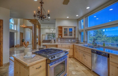 Pagosa Springs House | Pagosa Springs Spacious 3 BR Entire House w/AC