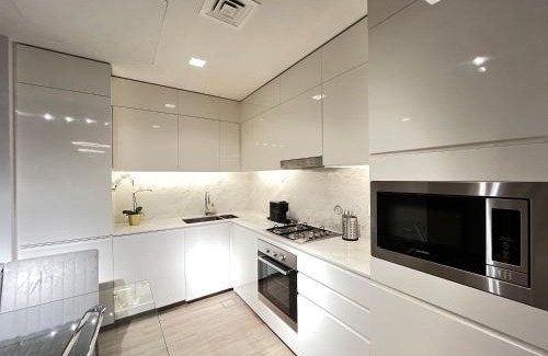Dubai Apartment | Palace Dubai Creek Harbour Residences Skyline Apartment