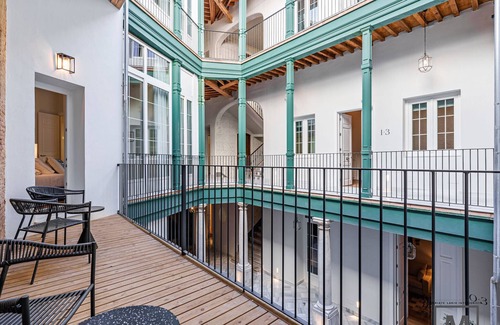 La Goleta Apartment | Palacio Vegafuente 2.2 Terrace