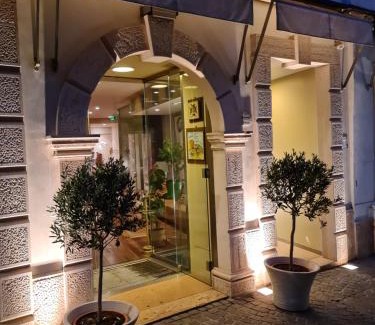 Peschiera del Garda City Centre Hotel | Palazzo Ai Capitani