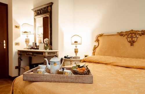 Lucca Historical Center Hotel | Palazzo Alexander Hotel