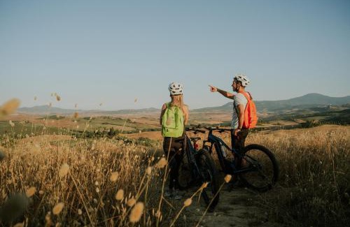 San Quirico d'Orcia Hotel | PALAZZO DEL CAPITANO Wellness & Relais - Luxury Borgo Capitano Collection