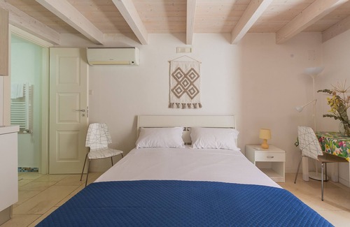Old Town Bed & Breakfast | Palazzo San Rocco - Blue Room by Wonderful Italy