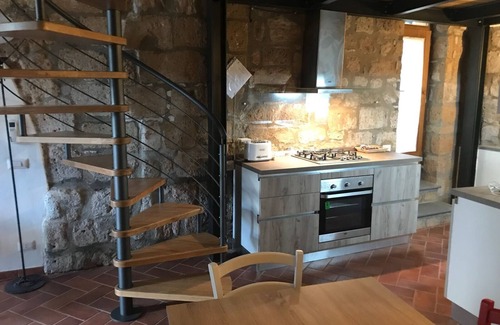 Orvieto Apartment | Palazzo Urbani Apartment: Your retreat in the heart of Orvieto