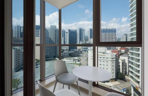 Haeundae Resort | Pale De Cz Condo