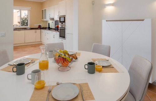 Sao Goncalo Villa | Palheiro Village villa, priv pool | Palheiro Ocean