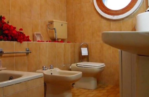 Palinuro Apartment | Palinuro: large and sunny apartment in a villa