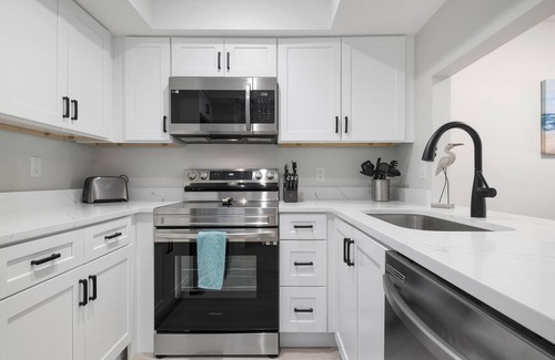 Siesta Key Resort | Palm Bay Club Siesta Key Newley renovated !