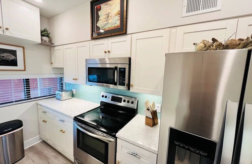 Pensacola Beach Condo | Palm Beach Oasis - Waterfront