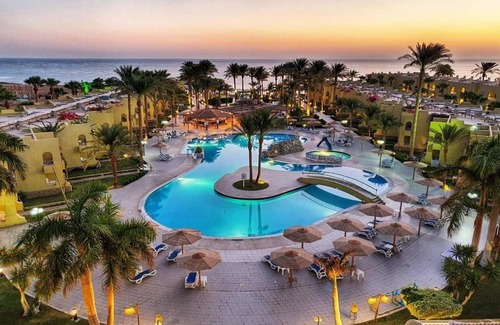 Al Ahyaa Resort | Palm Beach Resort Families and Couples only
