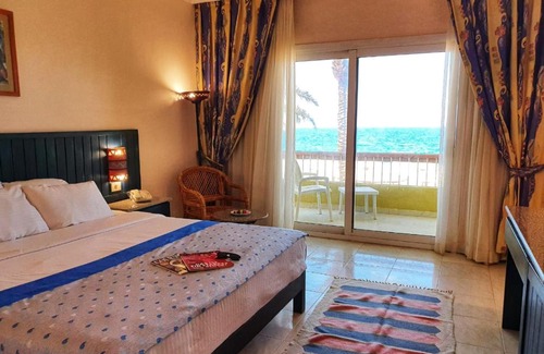 Al Ahyaa Resort | Palm Beach Resort Families and Couples only