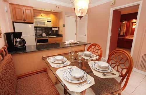 Palm Beach Shores Condo | Palm Beach Shores Resort - Beachfront Location - 1-Bedroom Condo