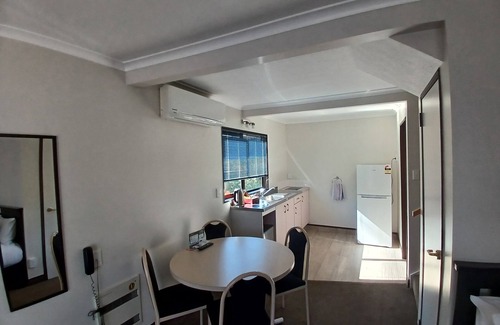 Napier Hotel | Palm City Motor Inn