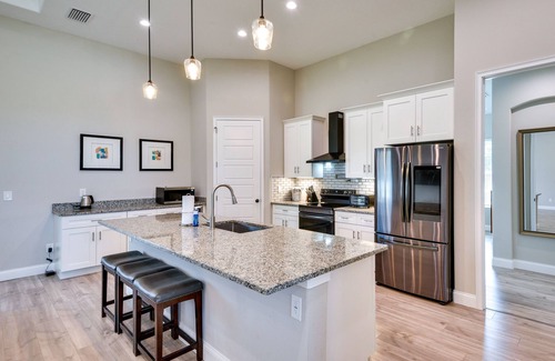 Palm Coast House | Palm Coast Family Retreat w/Private Pool!