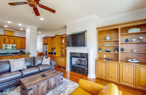 St. Marys Condo | Palm-lined Home, Dock Access, Firepit, & Balconies