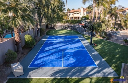 Paradise Valley Village Villa | Palm Tree Paradise+Sportcourt+Putting Green+Tetherball+Game Room+Heated Pool & Spa