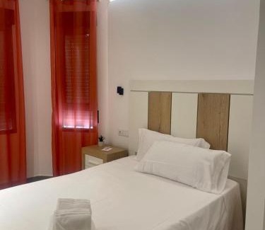 Linares Apartment | Palma del Río Suites CAROLA