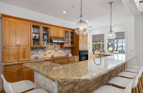 Bradenton House | Palma Sola Bay House! Private Dock, Heated Pool/Spa, Game Room & More!