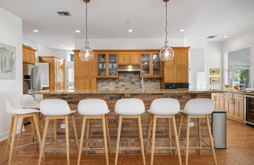 Bradenton House | Palma Sola Bay House! Private Dock, Heated Pool/Spa, Game Room & More!