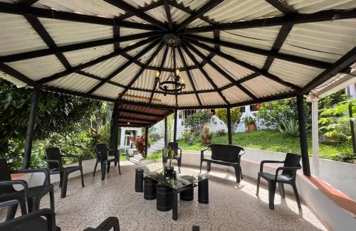 La Vega Hotel | Palmeras del Mirador - Hotel Boutique Campestre en La Vega a 1h de Bogotá