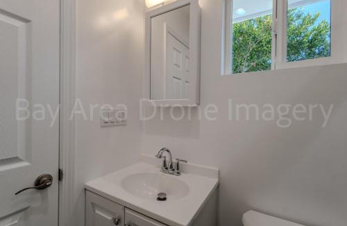 Palo Alto House | PALO ALTO MASTER with private bathroom and private entry , near Stanford