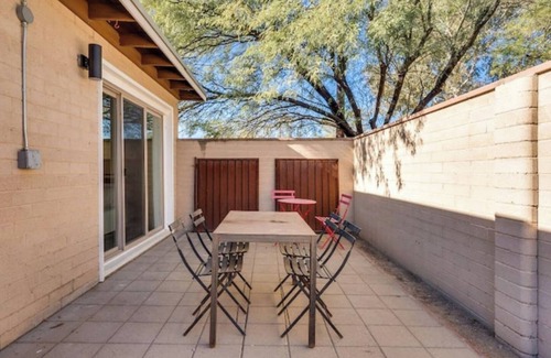 Palo Verde Apartment | Palo Verde Guest House is a perfect location for exploring Tucson.