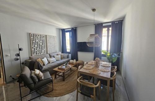 Cannes City Centre Apartment | PALOMA