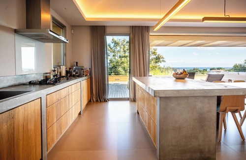Porto-Vecchio House | Palombaggia - Villa "SUNTUOSA": Where Luxury Meets Privacy