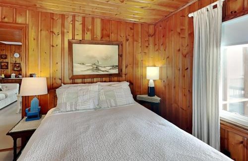 Topsail Beach House | Pana-Sea-A