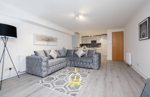 Central Aberdeen Apartment | Panacotta House - River View Apartment in Aberdeen