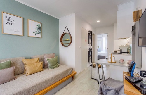 Alcantara Apartment | Pandan Apartment, Wifi, Equipped Kitchen