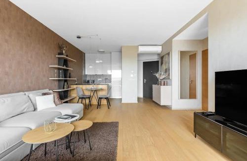 Old Town Apartment | Panorama Castle and Danube View Apartment
