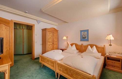 Bad Kleinkirchheim House | Panorama Suite Breakfast - Thermenwelt Hotel Pulverer