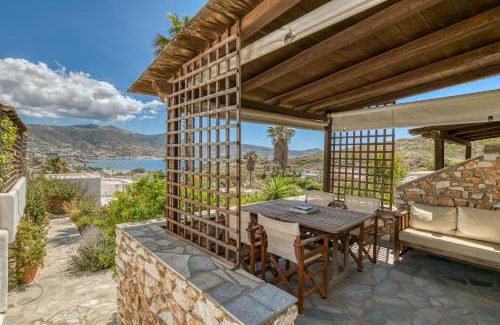 Krotiri Apartment | Panorama Village Living House with Shared Pool