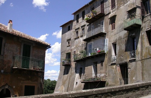 Vignanello Apartment | panoramic apartment, full of atmosphere, a few steps from the Ruspoli castle.
