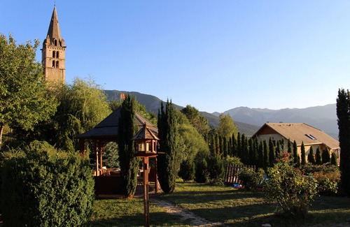 Saint-Sauveur Ski Chalet | Panoramic chalet lake Serre Ponçon