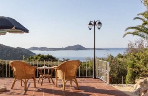 Villaggio Mandorli House | Panoramic house in Villasimius
