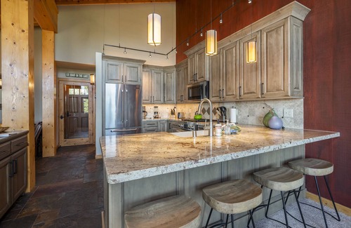 Talmont House | Panoramic Lake Tahoe Views, Dog Friendly, Pool Table, Near Alpine and Olympic Valley!