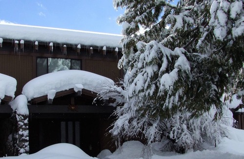 Tahoe City Condo | Panoramic Lake Views Rocky Ridge #47