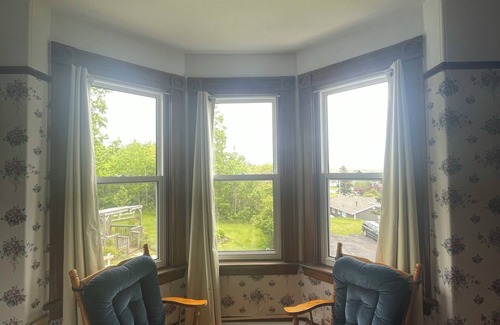 Port Hood House | Panoramic Ocean View Home